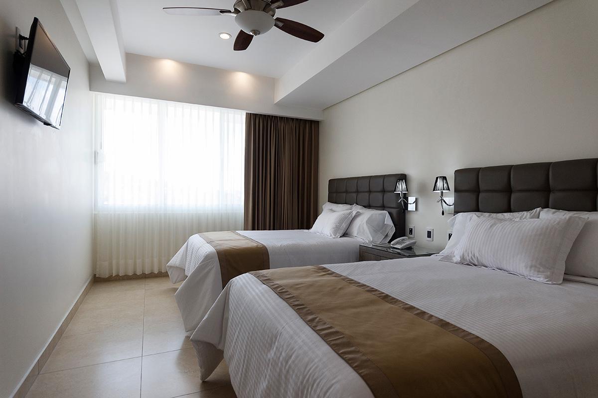 Hotel Maria Fernanda Inn Zitacuaro Bagian luar foto